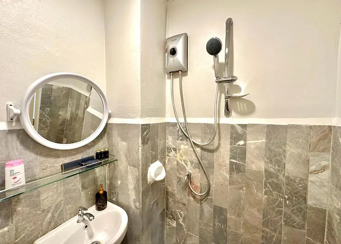 Modern Thai Hideout * Bangkok